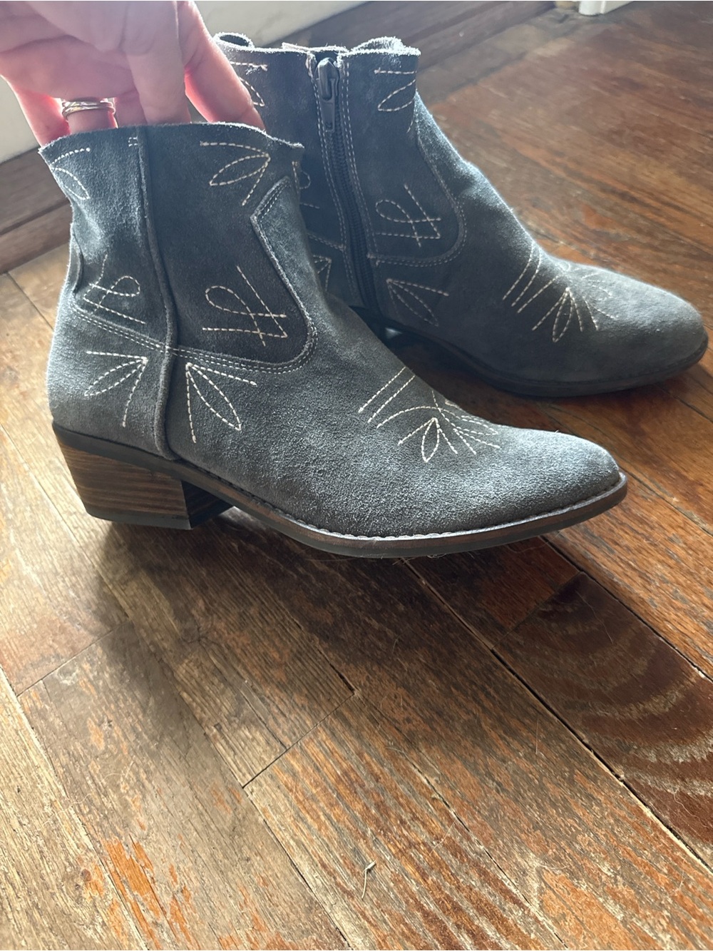 Lucky Brand Gray Suede Festival Western Ankle Boots - Picture 2 of 4